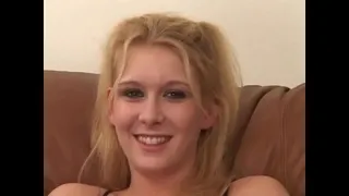 Slutty babe with round tits gets a hard dick in her tight cunt on the couch