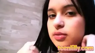 Teen Lilly giving sloppy head