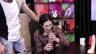 Hot blowjob - Lary Cubas