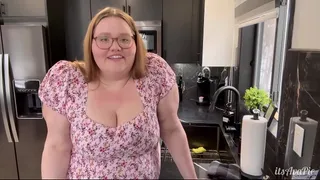 Cheating on wife with BBW maid