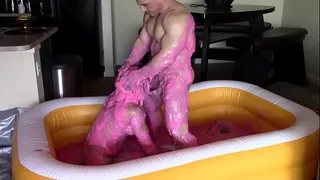 Messy sex scene