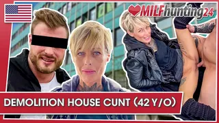 The MILF Hunter lets mature Vicky Hundt suck & ride his hard dick like a dirty slut! Go to milfhunting24.com for your personal MILF fuck!
