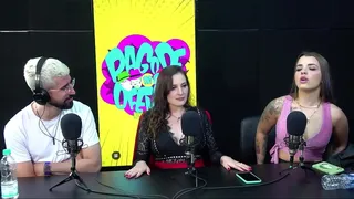 Moreno got 2 naughty girls