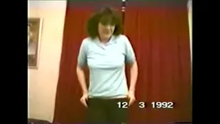 Amateur wife Jayne strips naked and dances