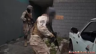 Arab shower and muslim girl masturbating first time Aamir's Delivery
