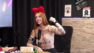 They put a clip on his chest, showing his tattoos - Ruiva Braba (SHEER/RED)