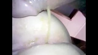 eating a nice ass