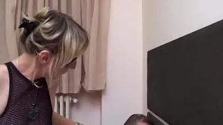 The old neglected pussy is always ready to take the young cock