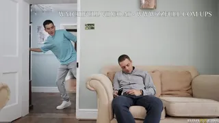Hot Nurse / Brazzers  / www.zzfull.com/ups