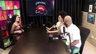 The mother discovered her leaked video, was afraid to do some things and the video call... - Tifany Rocha