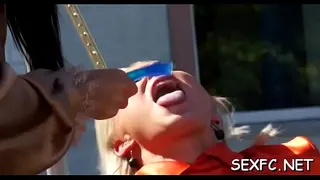 Dressed sex in non-professional scenes