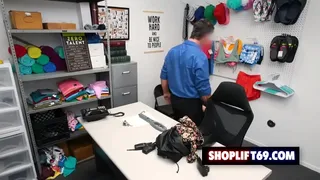 Big tits milf shoplifter pays for her crimes with her pussy