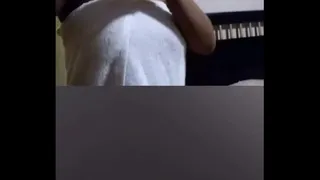 Delicious busty girl shows her whole body in Periscope