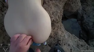LinaLynn SEX on the popular BEACH !!
