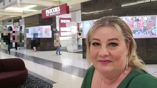 NZ Trashy bitch drinks piss in a public cubicle at the mall and then has public walk