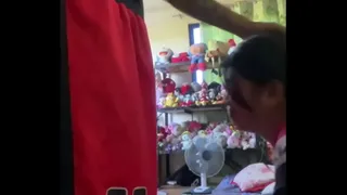 it's great to take a bite of the wife's burat and lick the egg