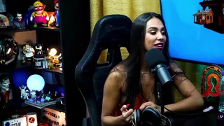 Carioca loved the Podcast presenter's dick, she wanted to put the plug in her ass - Didy Reis - Podcast Pápum no Barraco! Complete on Sheer RED