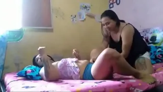 I SNACKED WITH MY FRIEND FROM THE PARTY TO HAVE LESBIAN SEX IN THE ROOM AND WE ALMOST GOT DISCOVERED