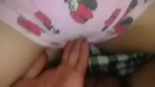 She was so horny, she spread her pussy. An Asian gave her a cock to suck until her mouth was full of cum. Then he stuck his cock into her clit, fucking her pussy with loud moans, making her extremely aroused. She masturbated twice and cummed. a lot
