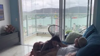 FUCKING THE BRUNETTE'S PUSSY ON THE COUCH