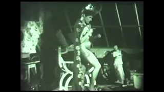 Retro Musical Chicks