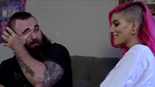 TATTOOED HOT WAKES UP HORNS AFTER THE PARTY AND SEARCHES FOR A FRIEND TO SATISFY HER