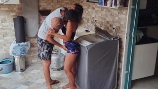 Brazilian girl with a big ass pert having anal sex!