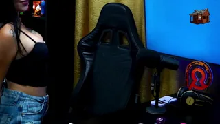 The young girl from Privacy evaluated Ruan's Pau and took off her clothes on the Podcast, how delicious! - Luuh Barbosa - Pápum no Barraco Podcast! Complete on Sheer - RED