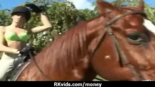 Amateur Chick Takes Money For A Fuck 9