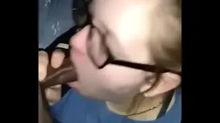 Bbw headhunter gives sloppy blow job