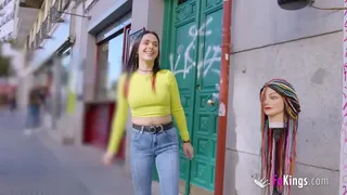 She wants to be the ultimate porn model at her great scene! Meet Valen