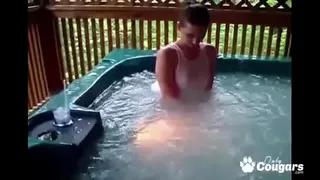Devaun Masturbating In The Jacuzzi