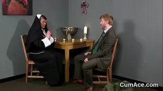 Unusual babe gets sperm shot on her face sucking all the sperm