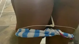 SPYING ON A BEAUTIFUL ASS GIRL