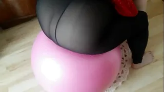 SSBBW slut testing a gymball