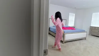 Stepbro Discovers That His Little Stepsis Likes Girls But He Also Realizes She Is Dating His Ex
