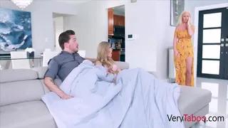 Stepsis Uses Bro Cock As Dildo