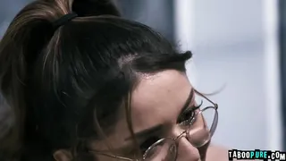 Old teacher fuck his former horny student Vanessa Vega