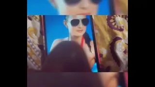 Sweet Tribute for Amisha Patel