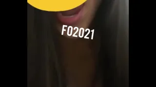 My wife dances showing her delicious ass with thong and her breasts