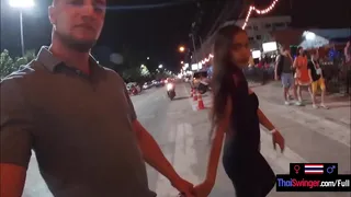 Xmas evening spent with his young Thai GF who was down for sex