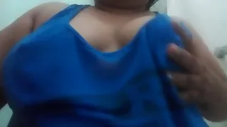 Playing Tits