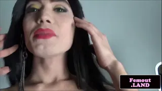 Tgirl dildos butt during solo show