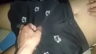 Spreading Thai girl's pussy, using his cock to fuck her pussy until he squirts all over her clit.