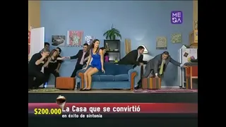 Vanesa Borghi Model Without Underwear On Live Tv Show In Mini Skirt
