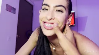 My stepsister sucks me off, I record her and she gets hornier and gives me her asshole.