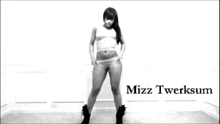 SHE GOIN ON SICK -- STEELO I.B. (TWERK TEAM)
