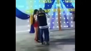 Cachimbos get mad when they see a girl get naked in the middle of a sexy dance because she was the stripper girl who was glad and made the night for these inexperienced in the art of fucking