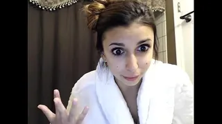 Cute girl show - live chat with webcam 28