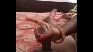 women hand move pemish